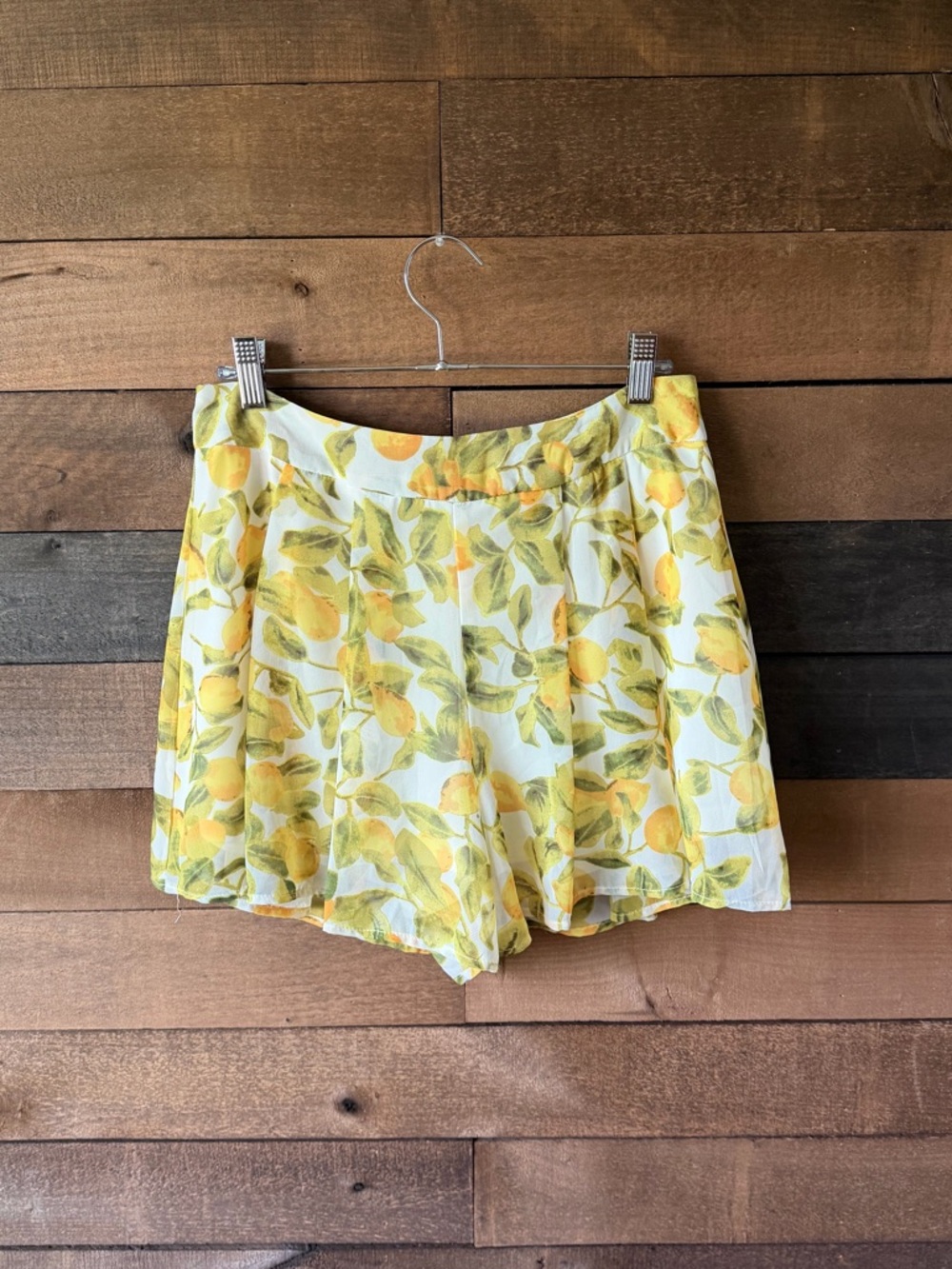 Papaya Lemon Print Flowy Shorts Summer Lightweight Lined L